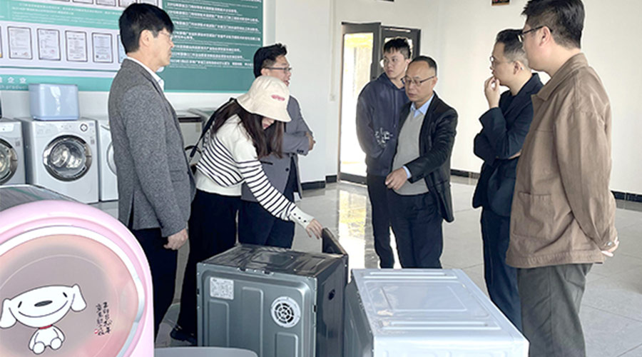 再續(xù)前緣！客戶遠道而來到訪金環(huán)電器洽談滾筒干衣機合作
